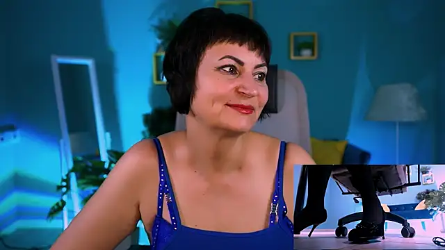 HelenBeler online show from 12-23-25, 05:38