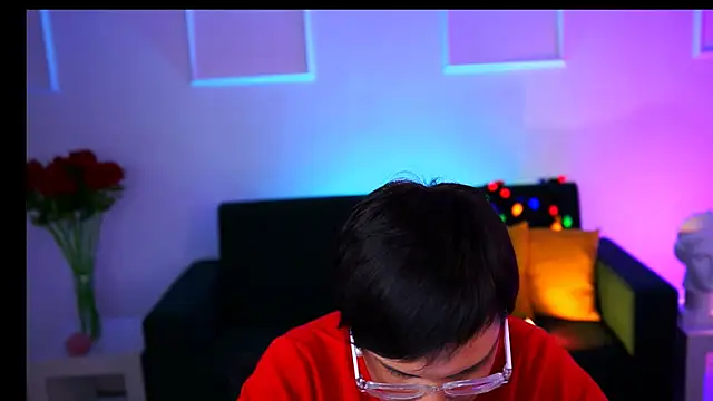 Snapshot of LauraDavidsons chatting on 02-21-26, 05:14 LauraDavidsons online show from 02-21-26, 05:14