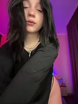 YourLittleDevil online show from 03-07-26, 05:15