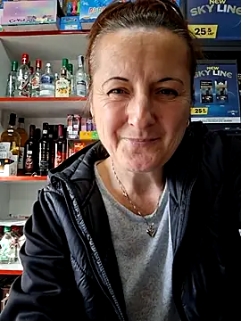 Fluturas2 online show from 10-27-25, 01:04