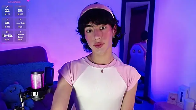 Snapshot of saanti_foxs chatting on 10-07-25, 05:04 saanti foxs online show from 10-07-25, 05:04