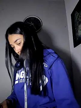 AmberGold- online show from 10-25-25, 08:22