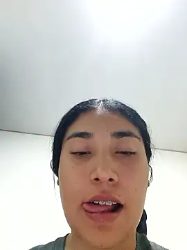 AmberGold- online show from 02-27-26, 01:38