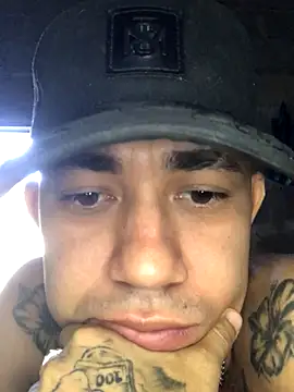 tattoos22 online show from 10-22-25, 01:33