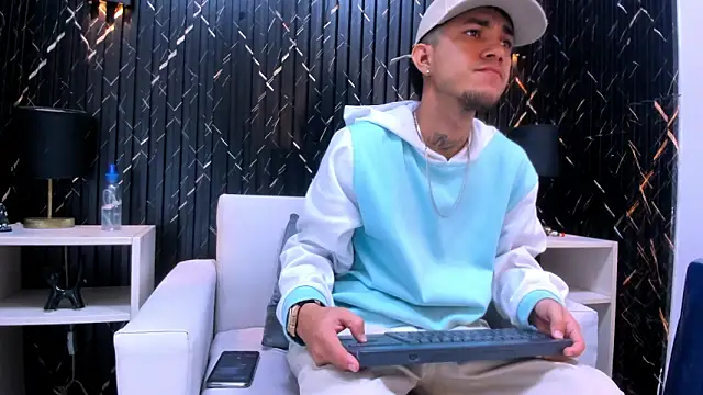 tattoos22 online show from 11-24-25, 01:00