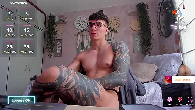 estebandi do online show from 11-14-25, 08:07