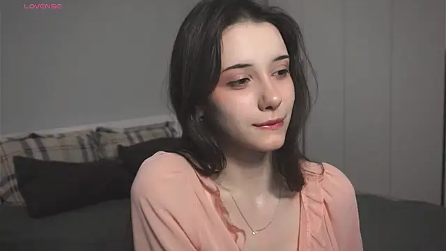 dialae online show from 10-20-25, 01:44