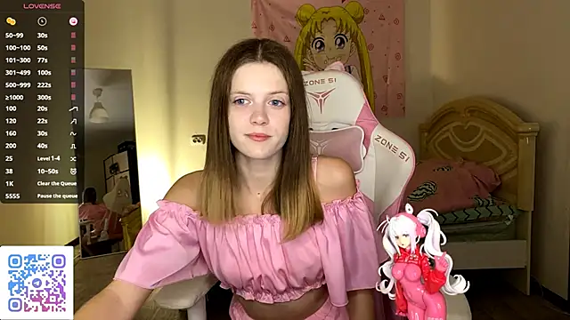 VibeQueenLucy online show from 10-16-25, 02:40