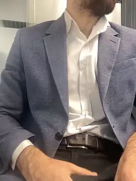 Snapshot of speddy34 chatting on 10-08-25, 06:33 speddy34 online show from 10-08-25, 06:33