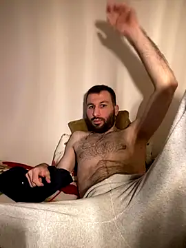 Snapshot of speddy34 chatting on 10-16-25, 06:53 speddy34 online show from 10-16-25, 06:53