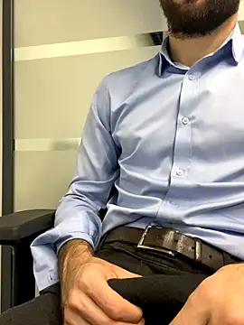 Snapshot of speddy34 chatting on 10-22-25, 06:24 speddy34 online show from 10-22-25, 06:24