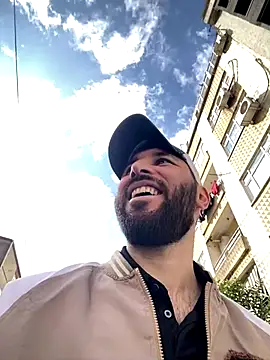 Snapshot of speddy34 chatting on 10-28-25, 10:08 speddy34 online show from 10-28-25, 10:08