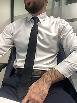 Snapshot of speddy34 chatting on 11-12-25, 06:25 speddy34 online show from 11-12-25, 06:25