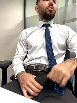 Snapshot of speddy34 chatting on 11-13-25, 06:45 speddy34 online show from 11-13-25, 06:45