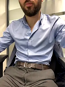 Snapshot of speddy34 chatting on 11-26-25, 11:44 speddy34 online show from 11-26-25, 11:44