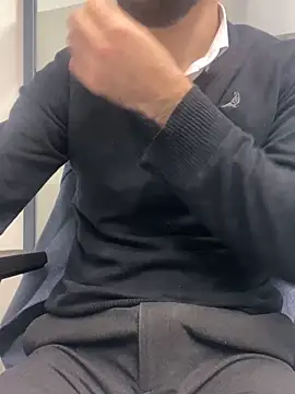 Snapshot of speddy34 chatting on 12-15-25, 06:50 speddy34 online show from 12-15-25, 06:50