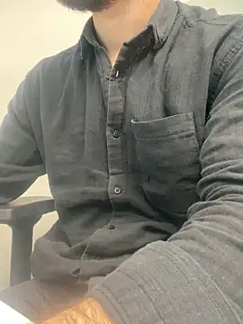 Snapshot of speddy34 chatting on 03-27-26, 08:26 speddy34 online show from 03-27-26, 08:26