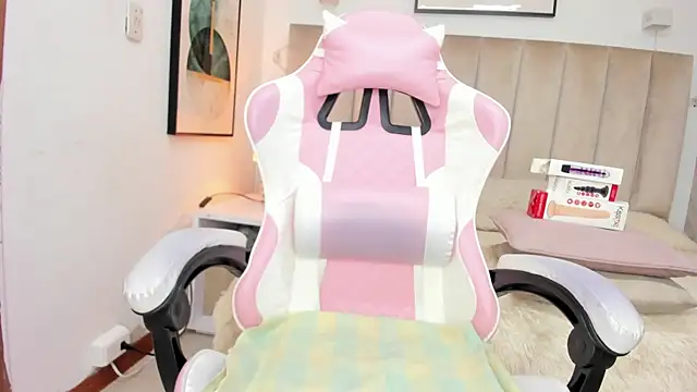 Miyu Komori online show from 04-14-26, 07:42