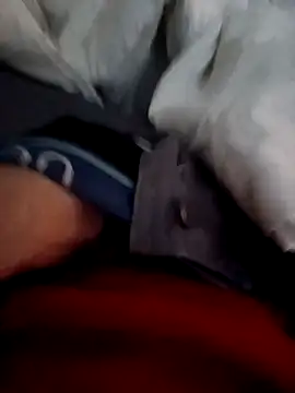 Snapshot of Angelmilf69 chatting on 02-13-26, 04:47 Angelmilf69 online show from 02-13-26, 04:47