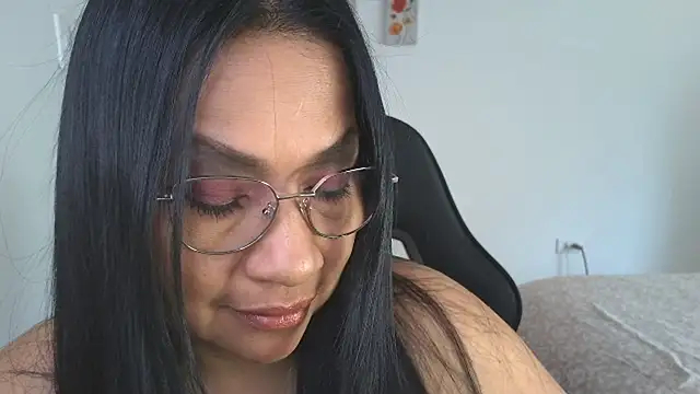 LissafeetHott online show from 11-27-25, 02:41