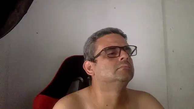 Snapshot of Katracho6969 chatting on 06-24-26, 07:13 Katracho6969 online show from 06-24-26, 07:13