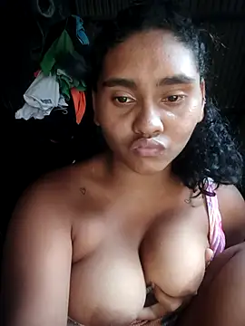 Lucy-Ferr online show from 10-01-25, 07:42