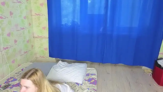 HelenMartines online show from 06-29-26, 01:44