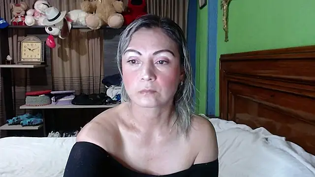  Charlize theron  online show from 11-04-25, 11:37