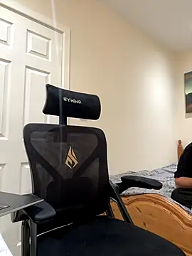 mixedcouplee69 online show from 10-06-25, 11:51