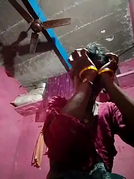 Snapshot of Sapn_aa chatting on 09-28-25, 11:10 Sapn aa online show from 09-28-25, 11:10