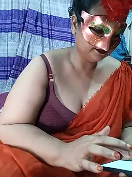Snapshot of Tanisha-Chy chatting on 06-14-26, 05:59 Tanisha-Chy online show from 06-14-26, 05:59