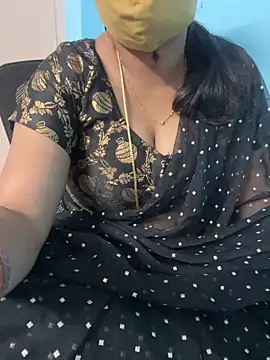 Snapshot of monal_95 chatting on 03-09-26, 01:48 monal 95 online show from 03-09-26, 01:48