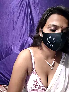 cutie pei002 online show from 10-30-25, 03:02