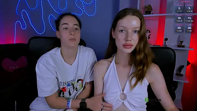 Snapshot of khloebeauty chatting on 06-30-26, 12:17 khloebeauty online show from 06-30-26, 12:17