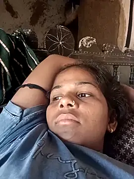 Snapshot of Sexxy_kajal chatting on 09-21-25, 09:22 Sexxy kajal online show from 09-21-25, 09:22