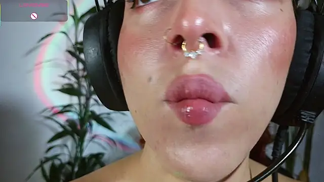 bri von dhara   online show from 04-11-26, 08:57