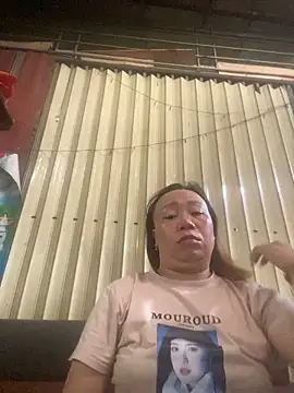 Snapshot of Dunmii chatting on 10-02-25, 04:08 Dunmii online show from 10-02-25, 04:08