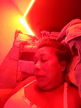 Naomi-Mature online show from 11-22-25, 08:02