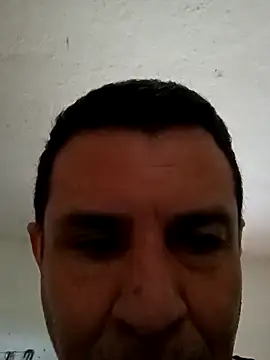 Snapshot of voyerista50 chatting on 10-08-25, 05:43 voyerista50 online show from 10-08-25, 05:43