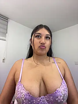 SharaRous online show from 05-17-26, 08:38