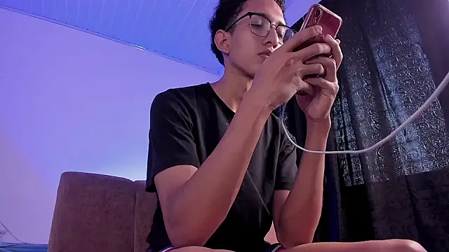 Cj davis  online show from 12-14-25, 07:40