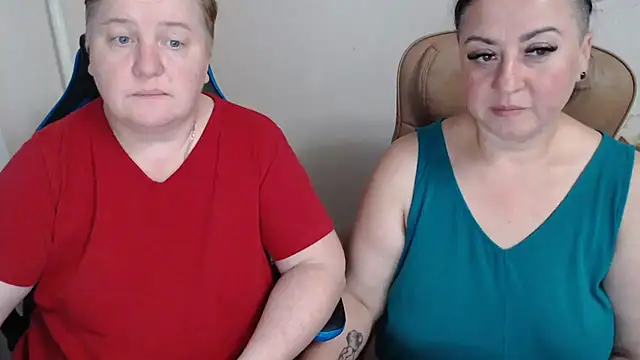 Snapshot of Bertie_Adeline chatting on 09-13-25, 07:02 Bertie Adeline online show from 09-13-25, 07:02