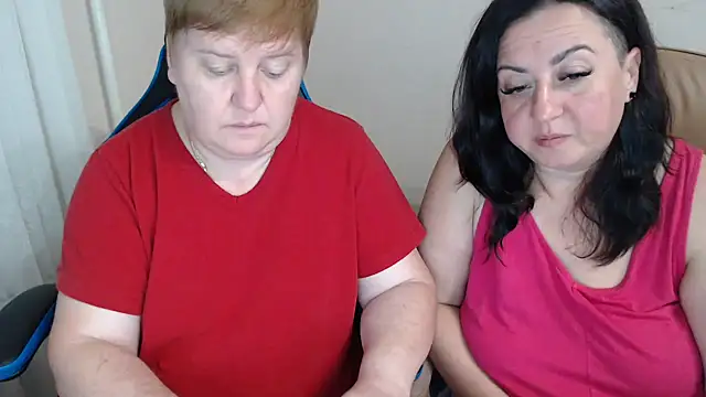 Snapshot of Bertie_Adeline chatting on 09-27-25, 08:03 Bertie Adeline online show from 09-27-25, 08:03