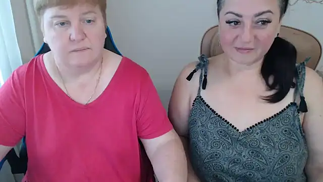Snapshot of Bertie_Adeline chatting on 09-30-25, 08:41 Bertie Adeline online show from 09-30-25, 08:41