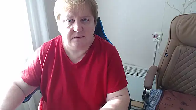 Bertie Adeline online show from 02-09-26, 10:52