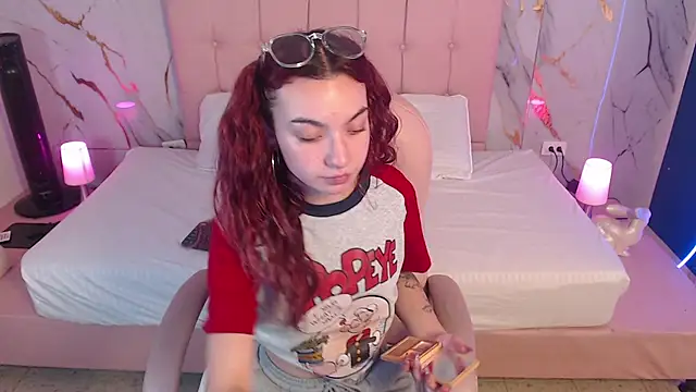 Red kytty6 online show from 03-30-26, 04:24