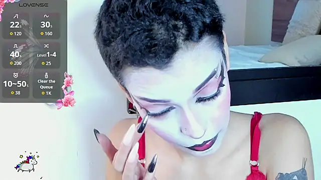 AnnyKitty  online show from 10-20-25, 04:24