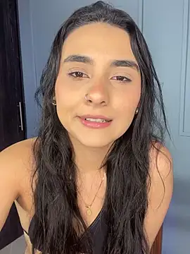 Zafira Montiel online show from 12-17-25, 11:55