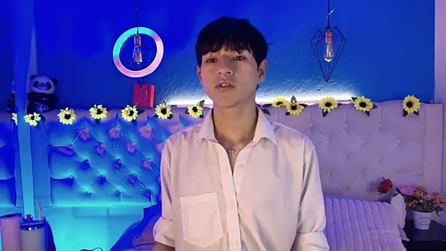 AleAurarashi online show from 04-03-26, 09:51