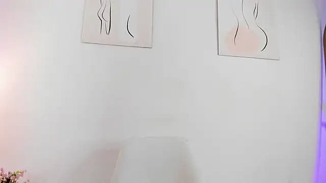 elzafuentes1 online show from 09-30-25, 07:19